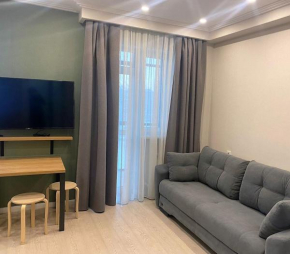 Komrat Apartments
